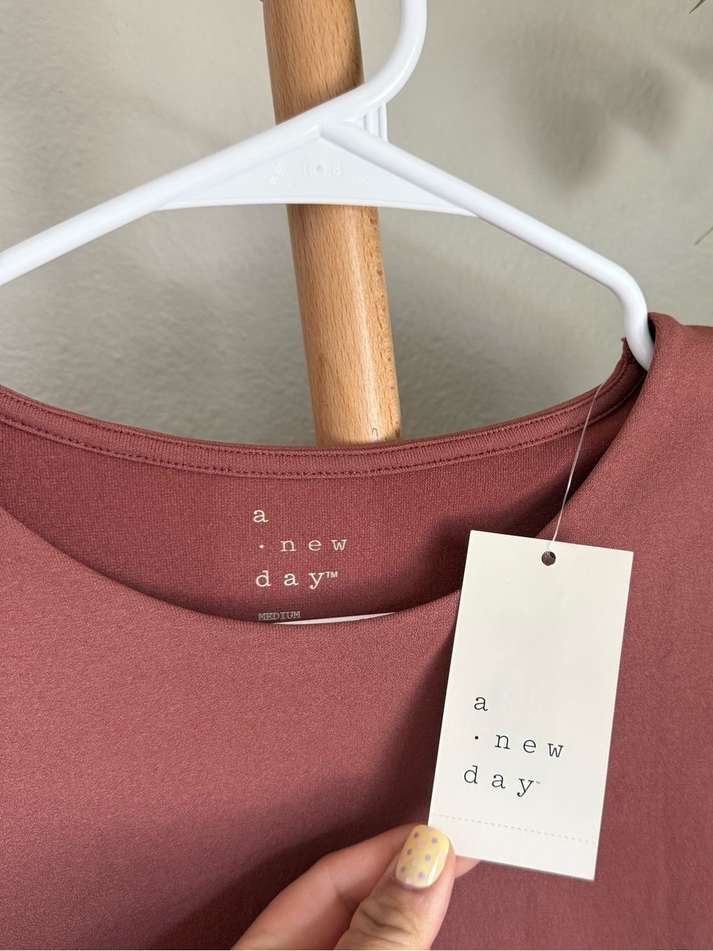 A New Day Brown Pink Long Sleeve Seamless Bodysuit Size Medium NWT - Picture 6 of 6
